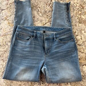 Classic Denim Skinny Jeans for Women